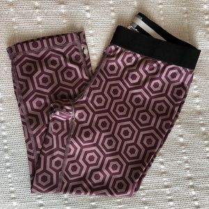 SOFFE DRI CAPRI LEGGINGS